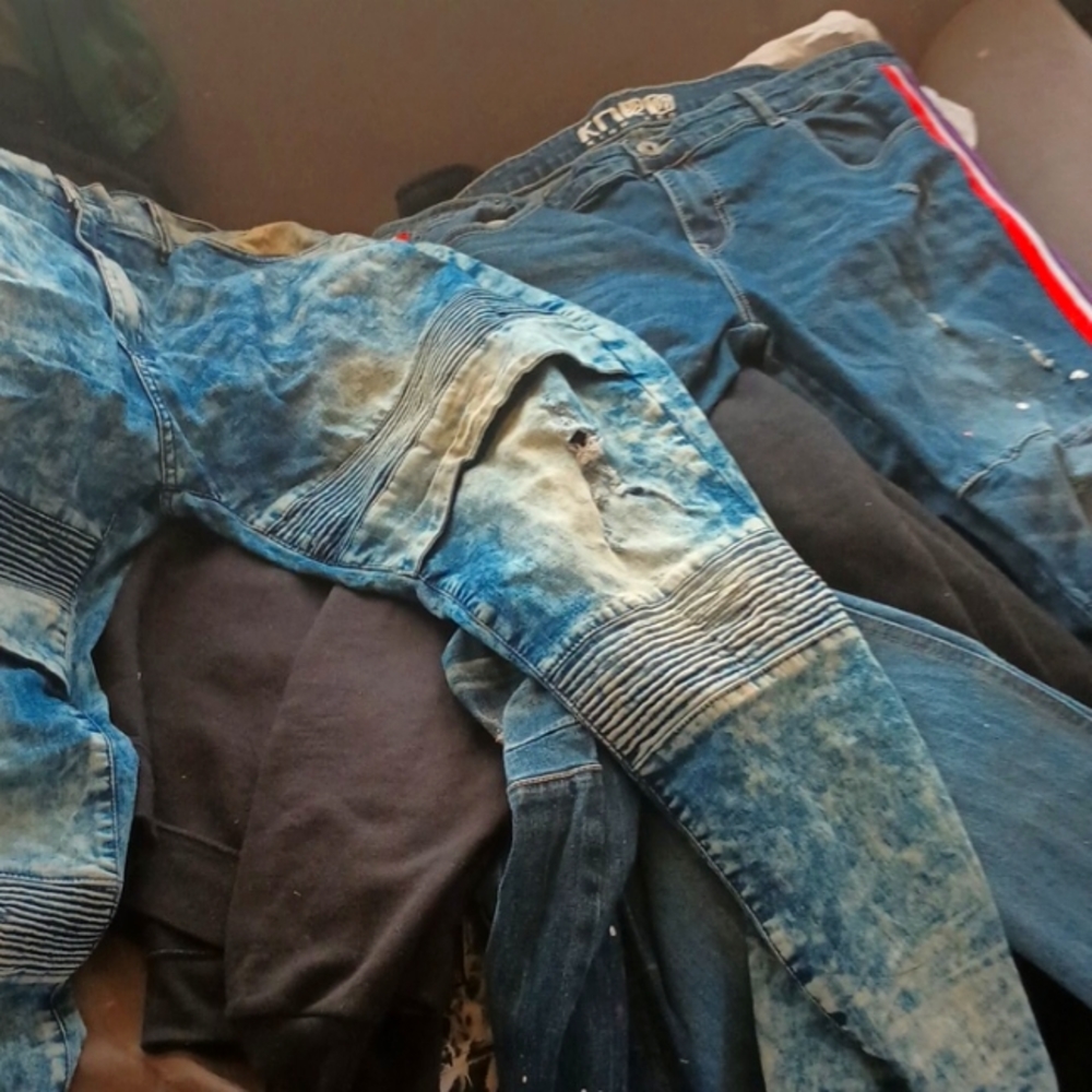 Jeans